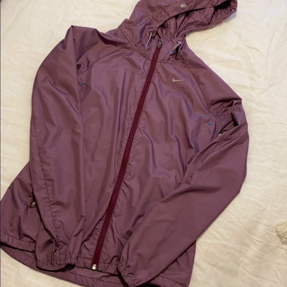 Nike Jacket - Water Resistant